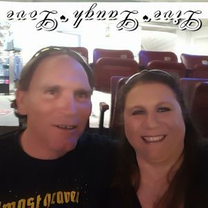 Meet your Posher, Estelle